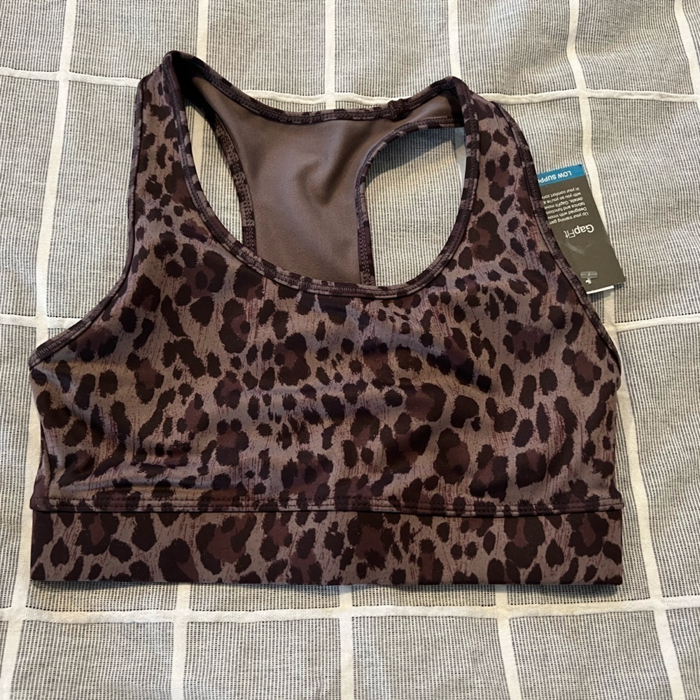 GAP Fit T Back Sports Bra Cheetah Print Size XS NWT